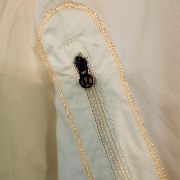 LULULEMON Two to Make it True Reversible Jacket Yellow Size 10 - Picture 3 of 14